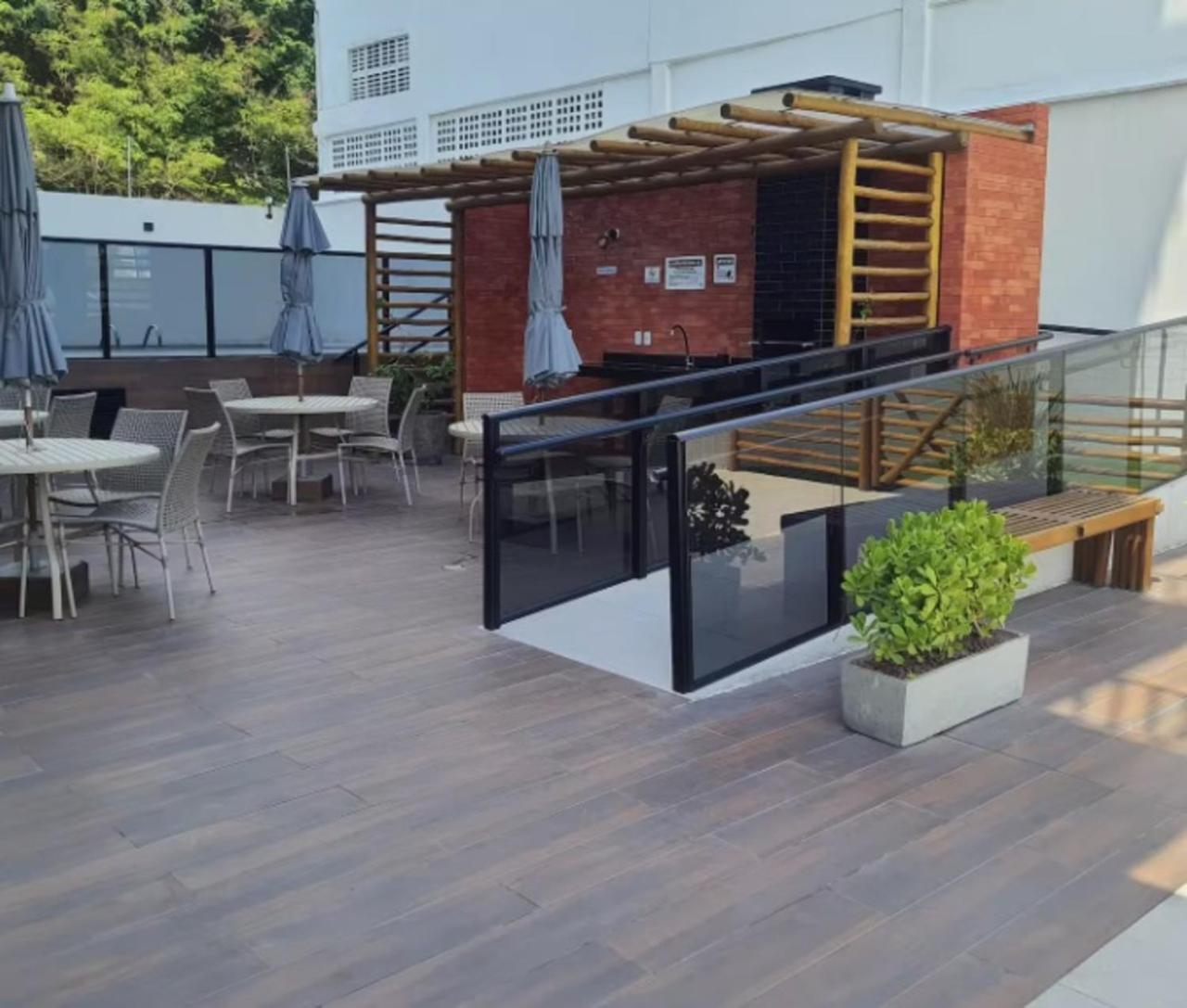 Amplo Novo E Moderno Em Linda De Apartamento Maceió